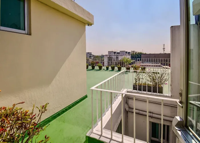 It's Always Sunny In Roma Norte Apartment *